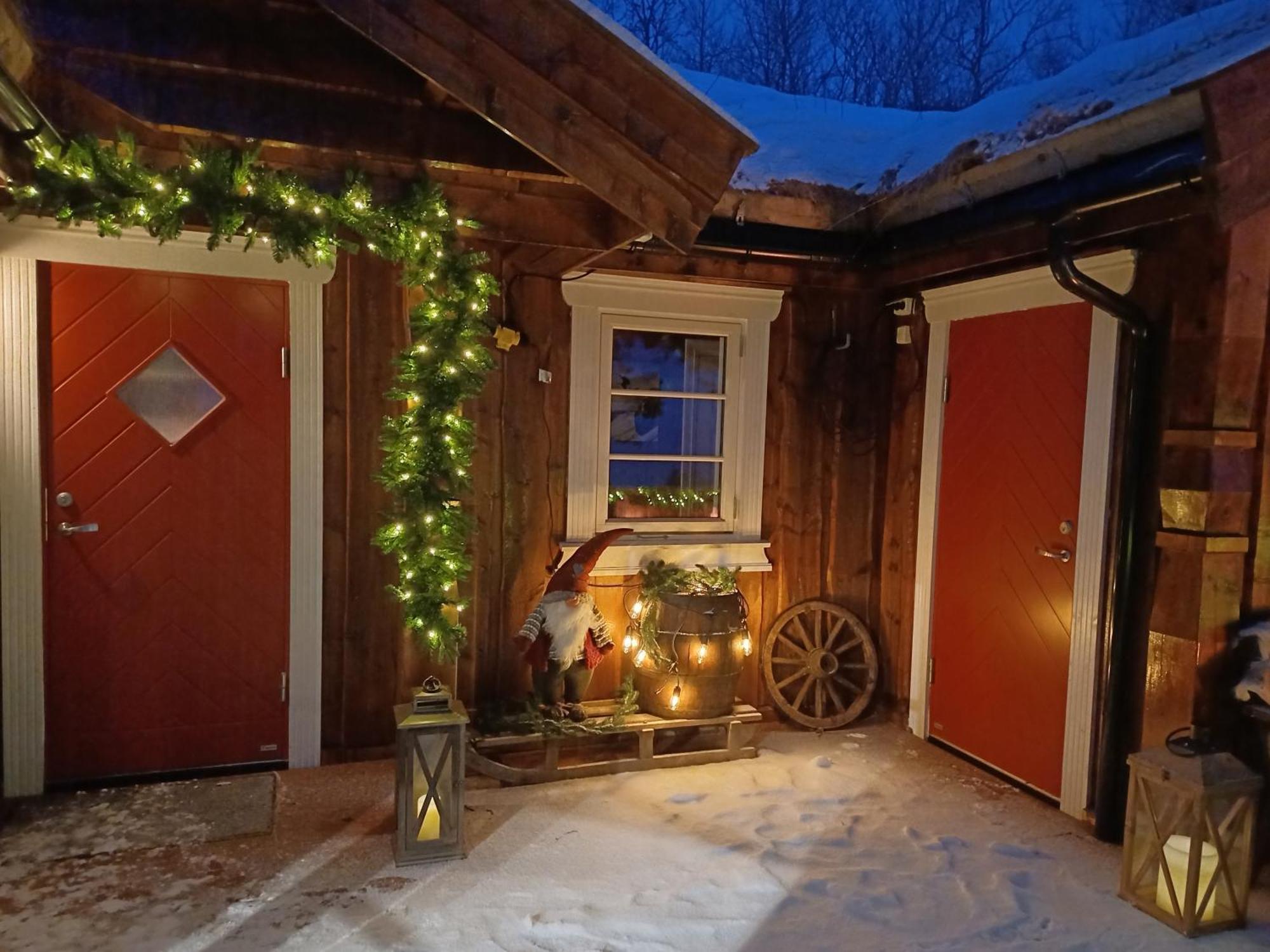 Malangen Lodge Mestervik Exterior photo
